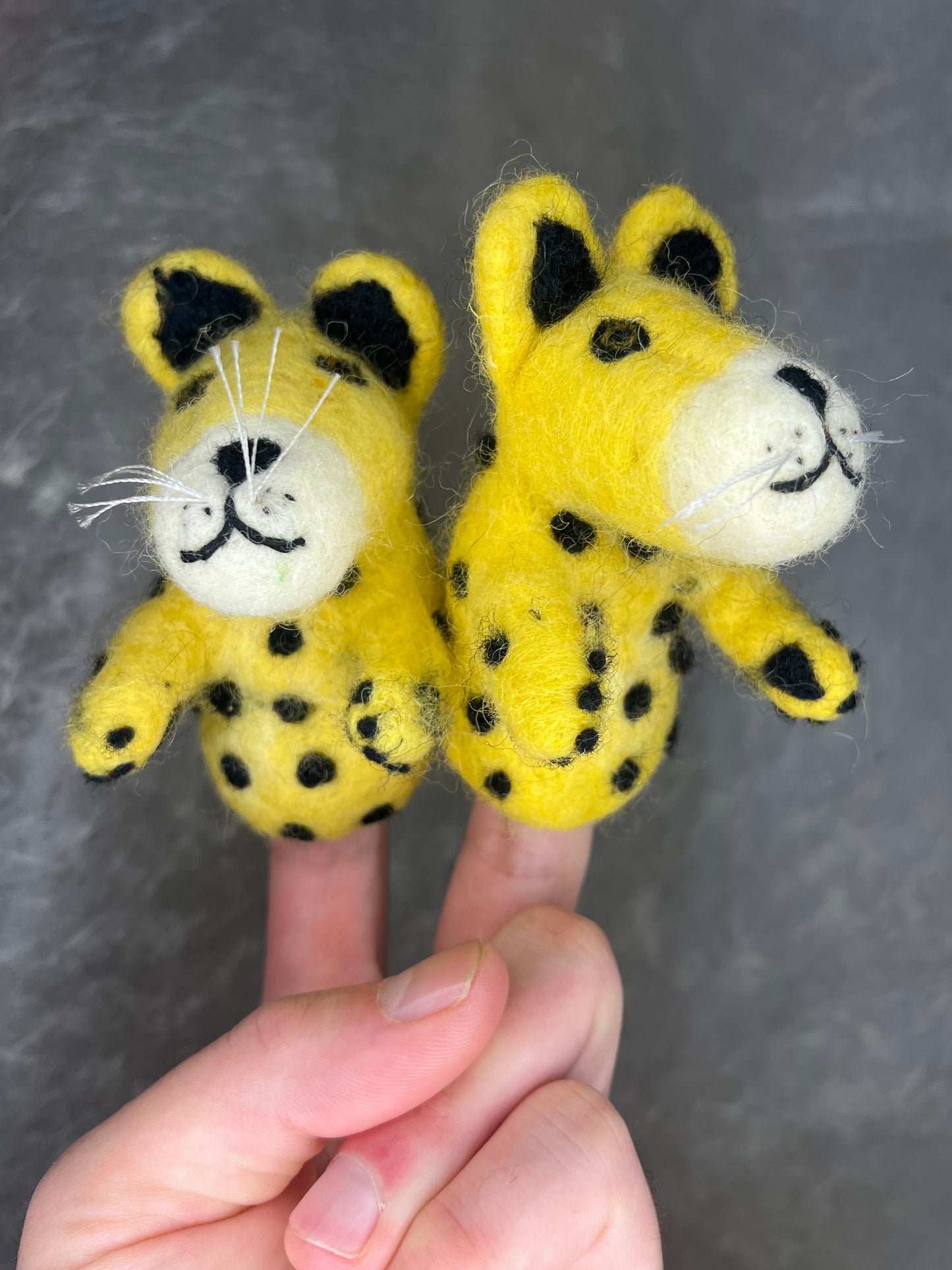 Fingerdukke leopard
