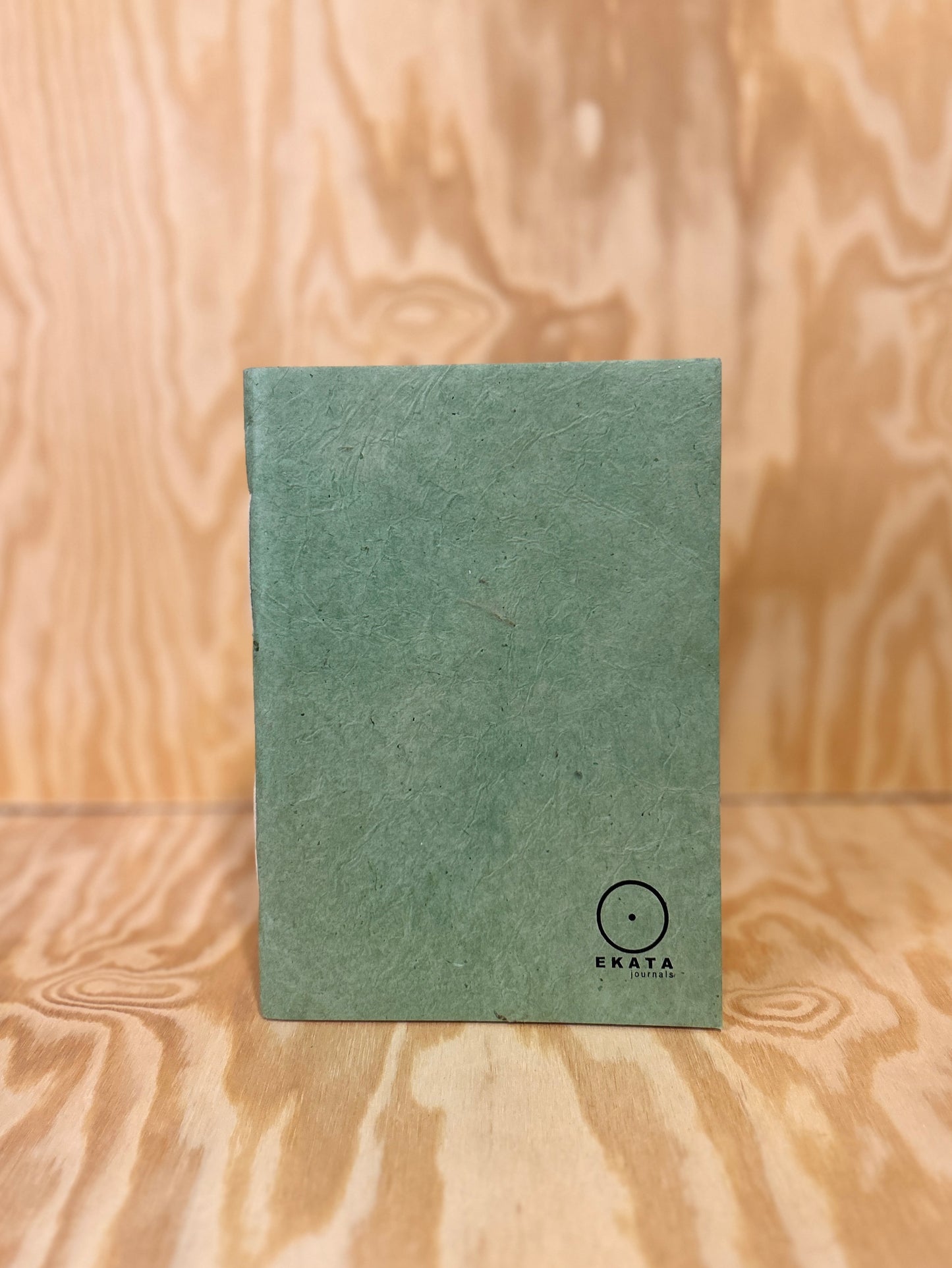 Håndlaget Ekata notatbok softcover A3, A4, A5 og A6