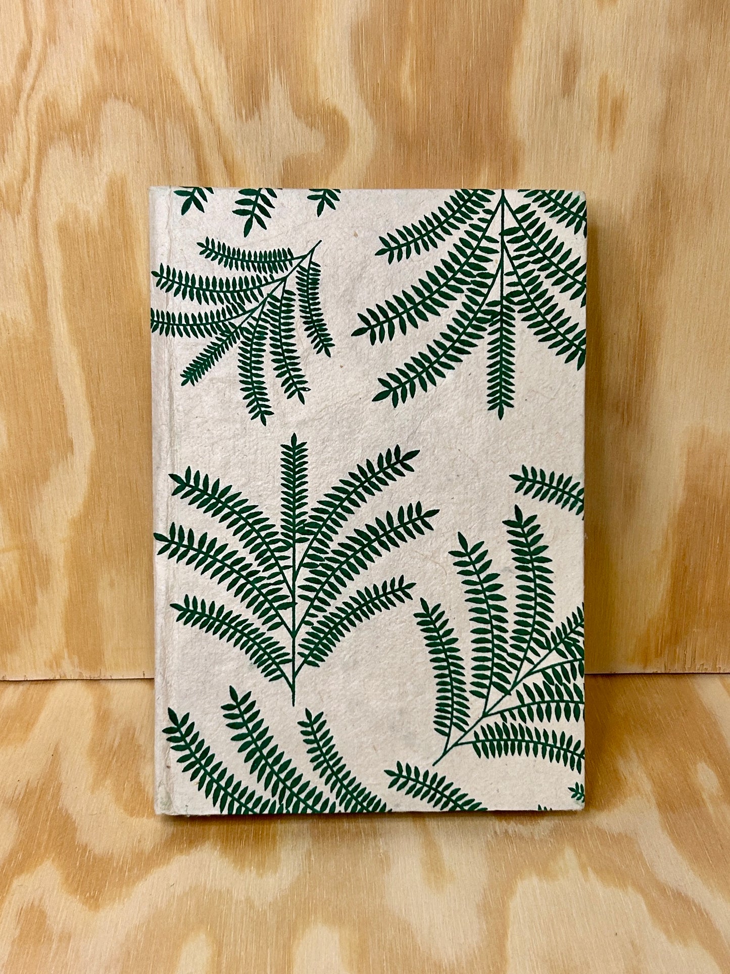 Håndlaget Ekata notatbok hardcover A5 med motiver