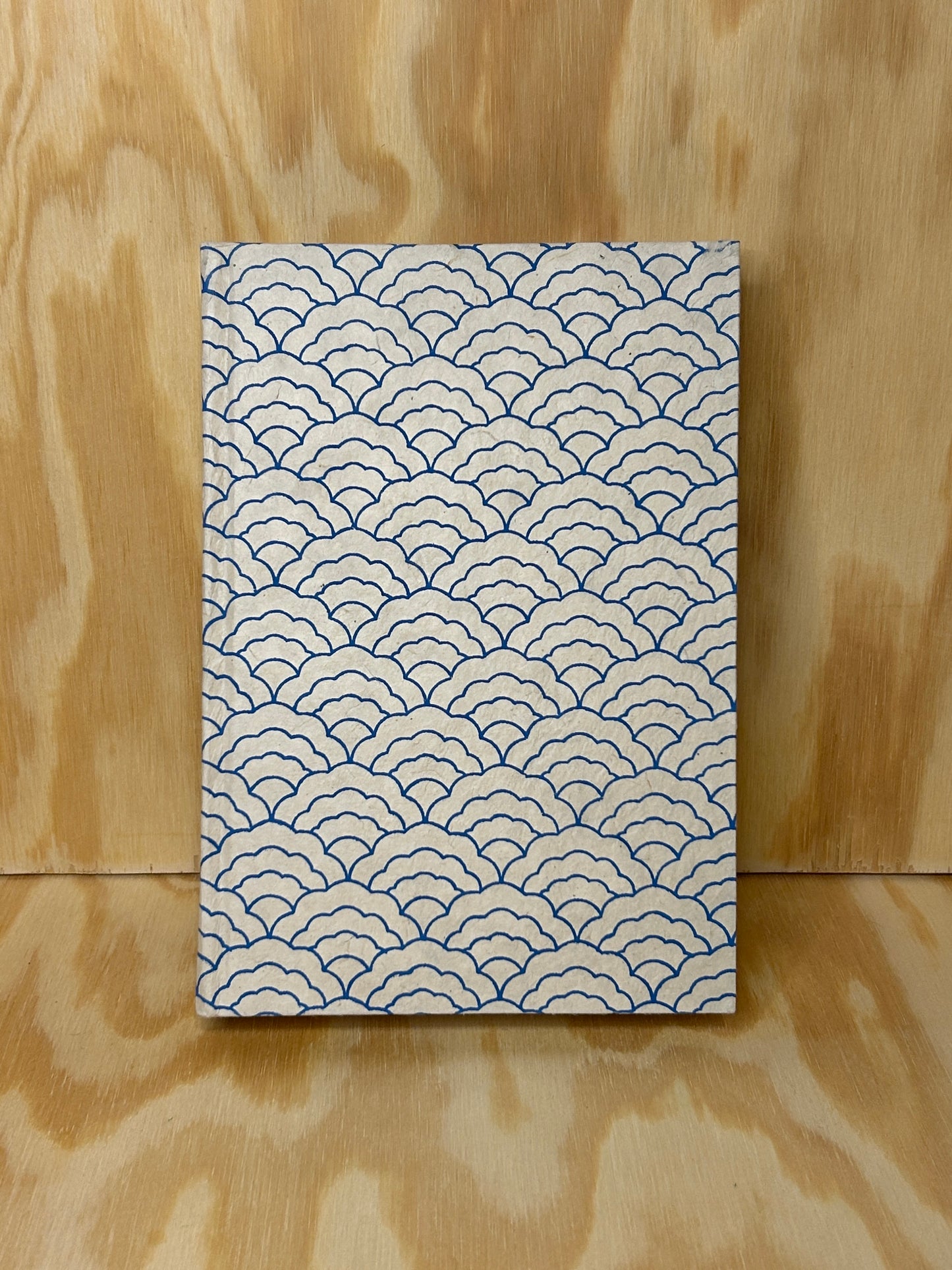 Håndlaget Ekata notatbok hardcover A5 med motiver