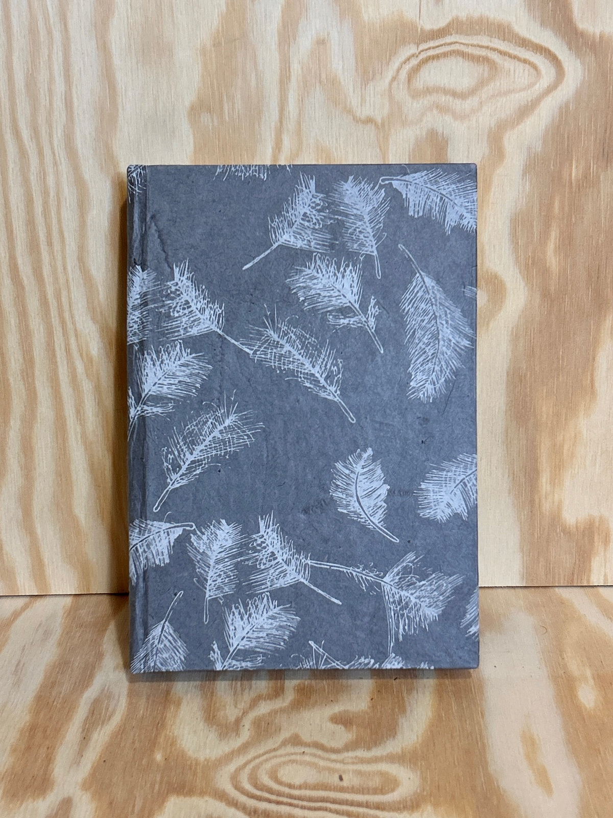 Håndlaget Ekata notatbok hardcover A5 med motiver