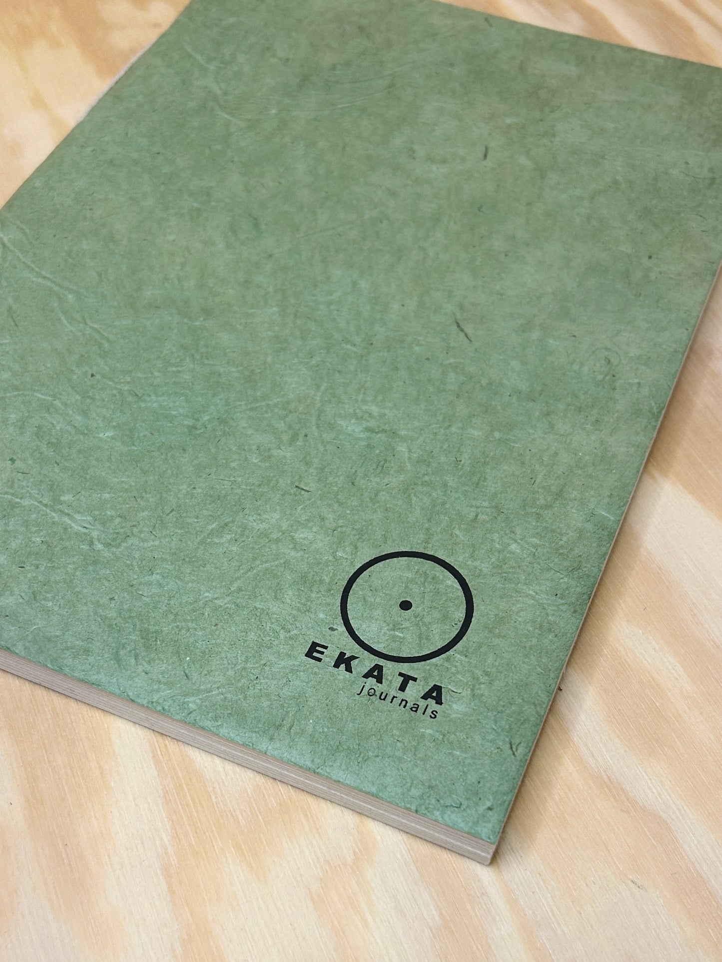 Håndlaget Ekata notatbok softcover A3, A4, A5 og A6